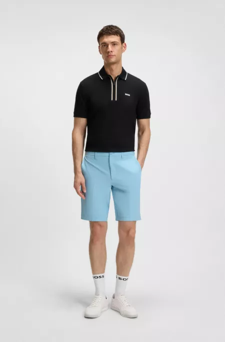Slim-fit shorts in water-repellent stretch fabric
