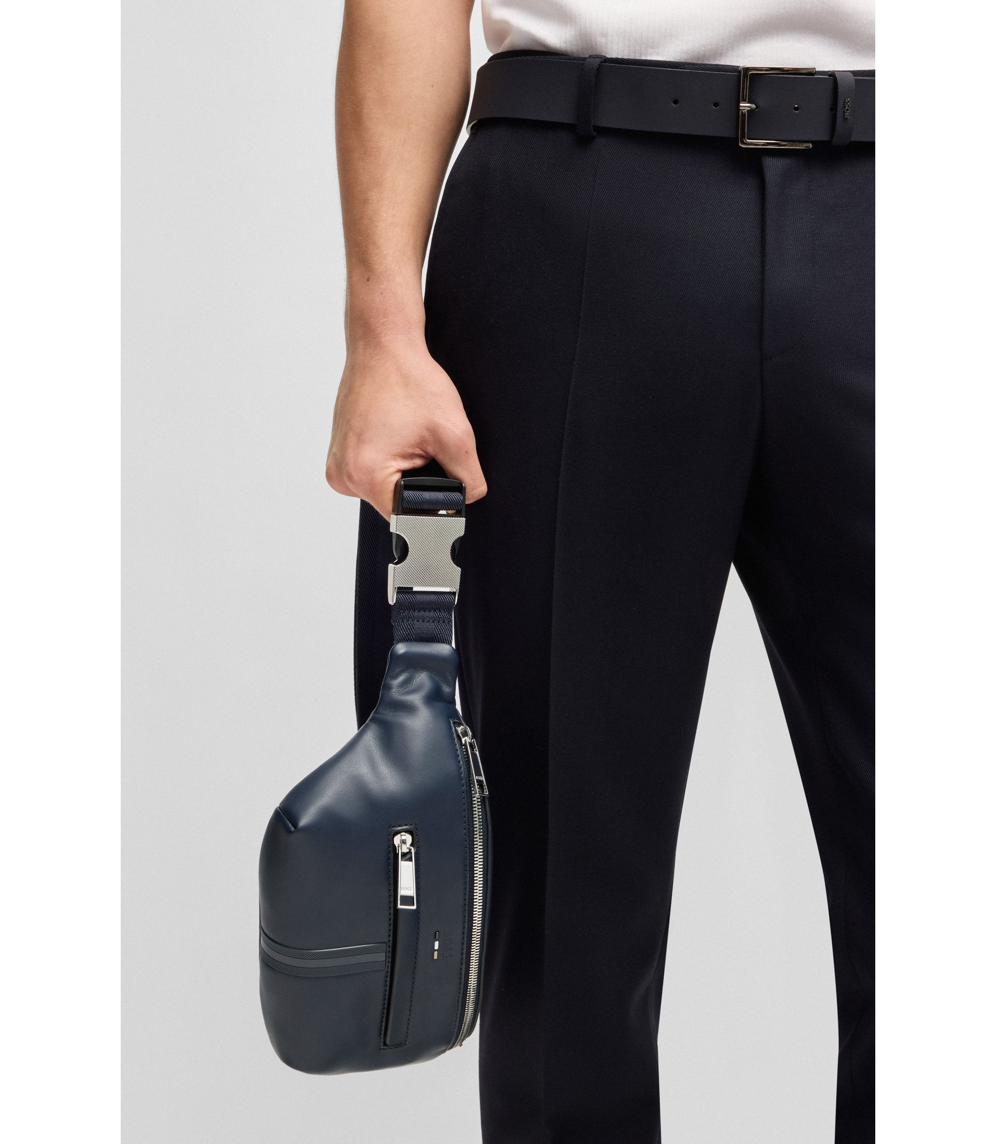 hbeu50540344_404_300?wid=1980&