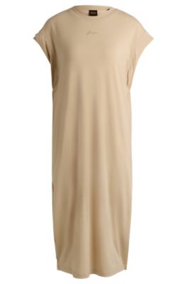 Robe en jersey &agrave; manches courtes avec d&eacute;tail logo, Beige clair