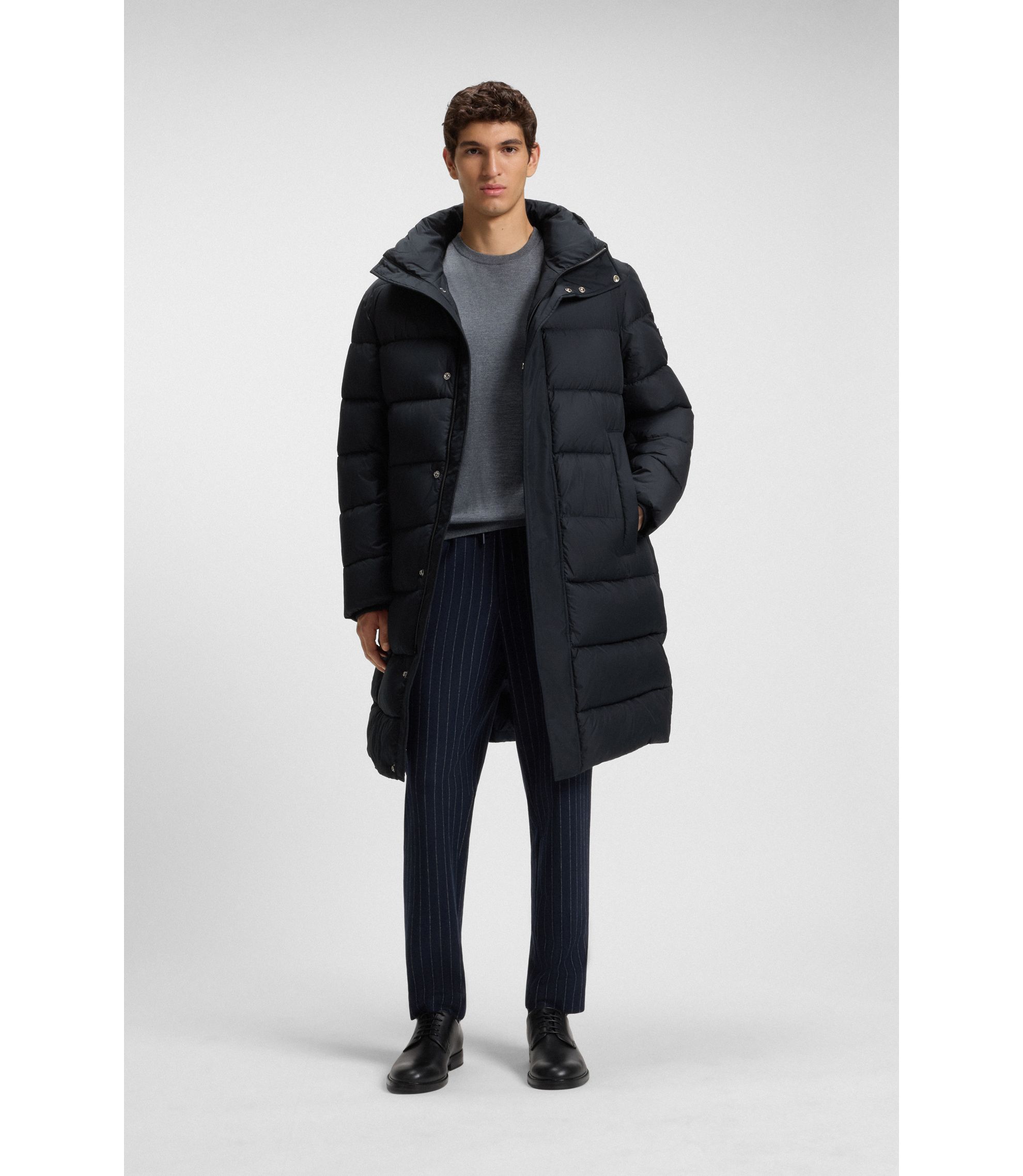 hbeu50540474_404_350?wid=1980&