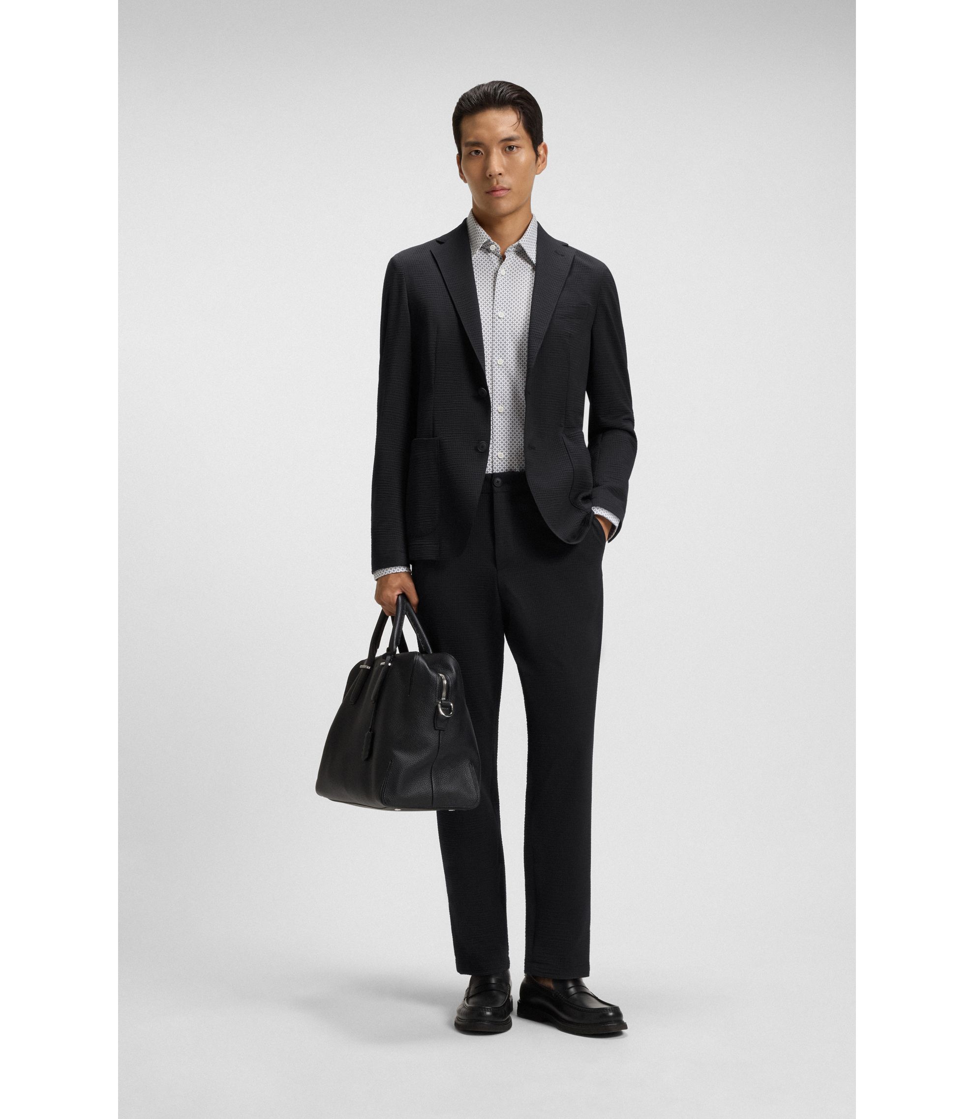 hbeu50540703_001_300?wid=1980&