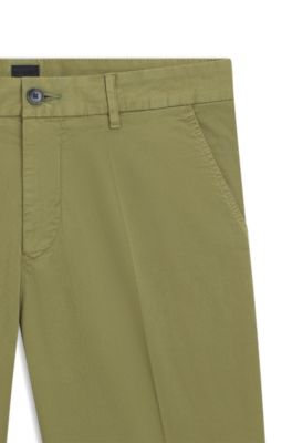 Slim-fit shorts in stretch-cotton twill, Olive
