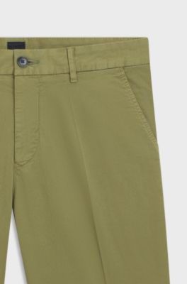 Slim-fit shorts in stretch-cotton twill, Olive