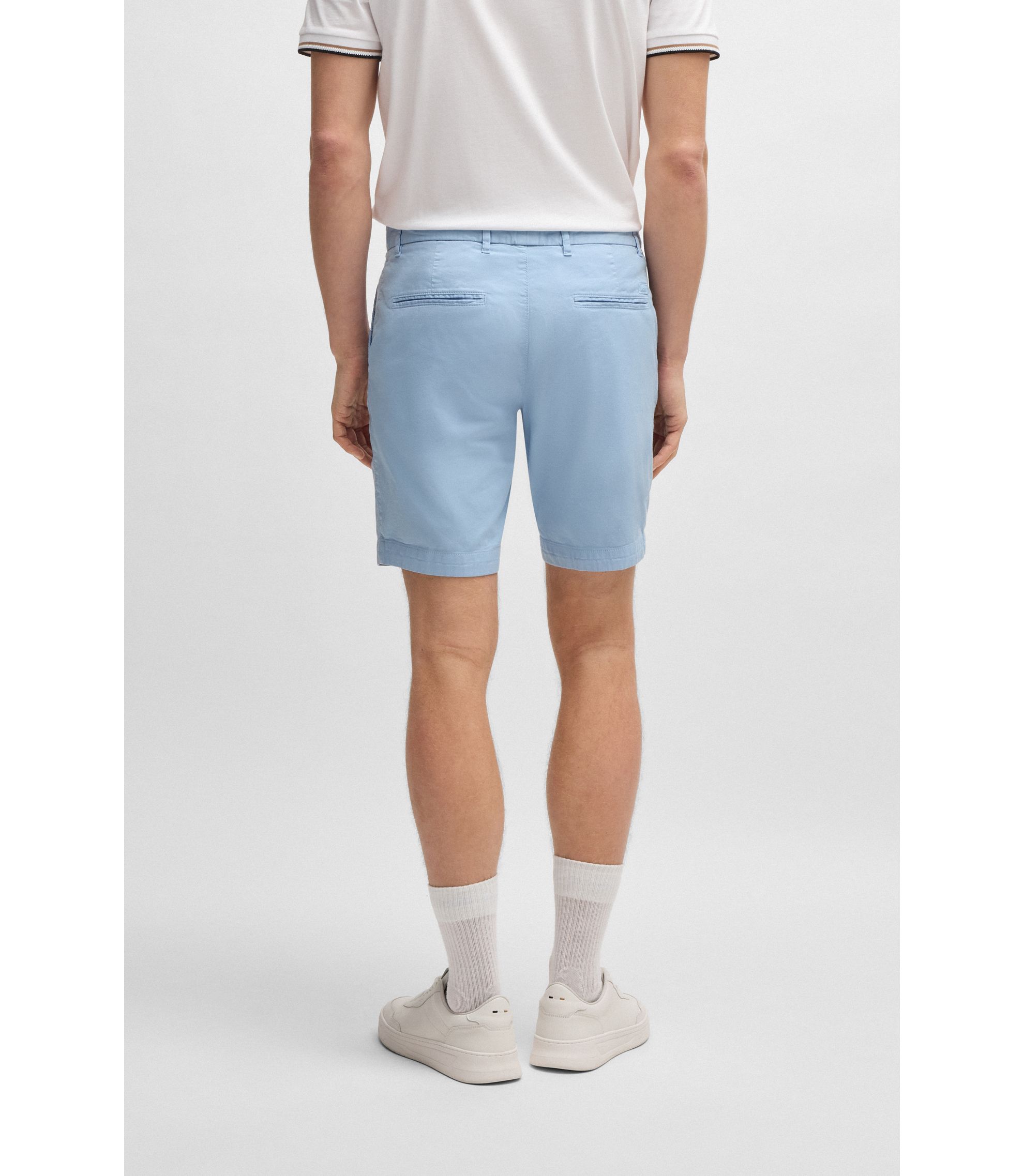 hbeu50540743_450_360?wid=1980&