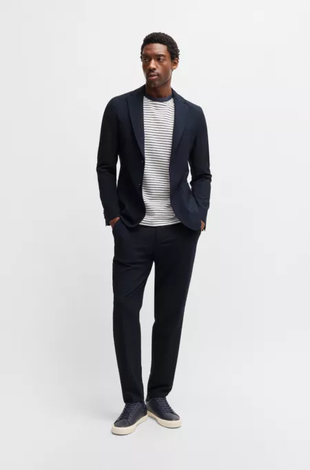Formal trousers in stretch seersucker
