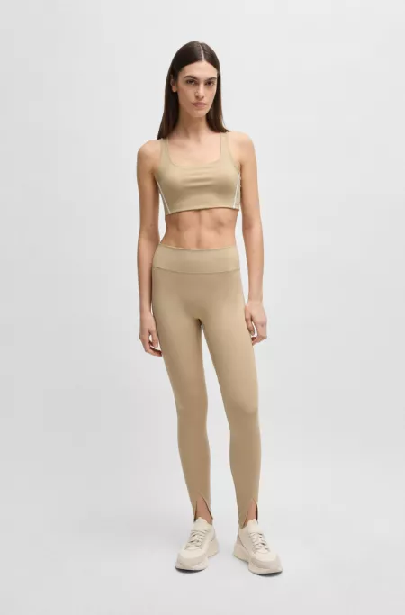 Active sports bra with removable padding
