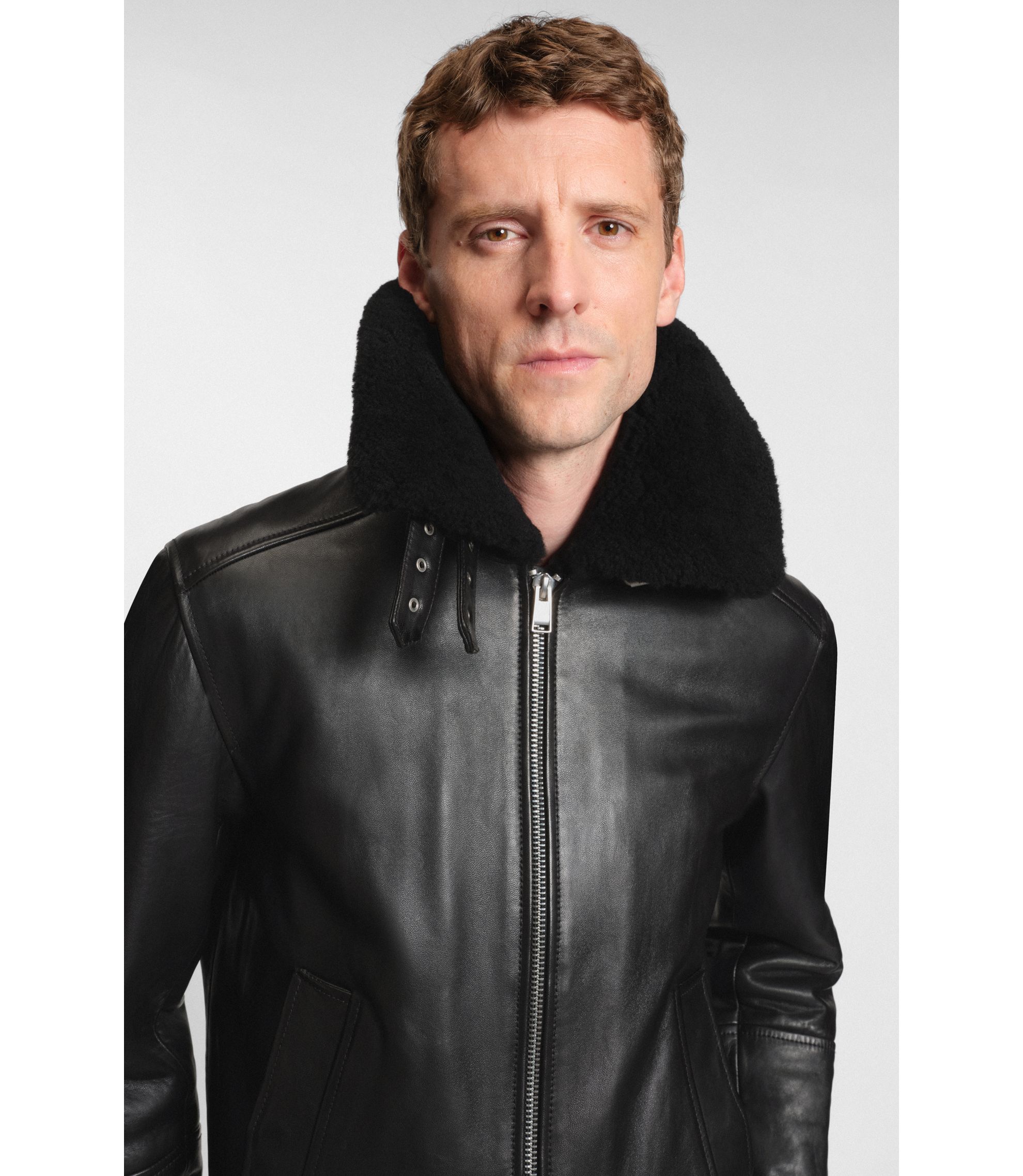 hbeu50540917_001_340?wid=1980&