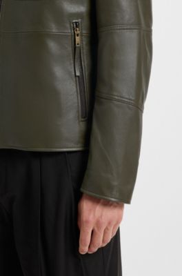 Slim-Fit Jacke aus genarbtem Leder, Dunkelgr&uuml;n