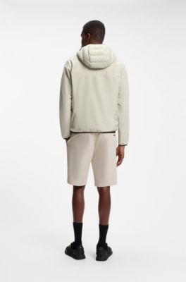 Wasserabweisende Jacke mit Rei&szlig;verschlusstasche am &Auml;rmel, Hellbeige