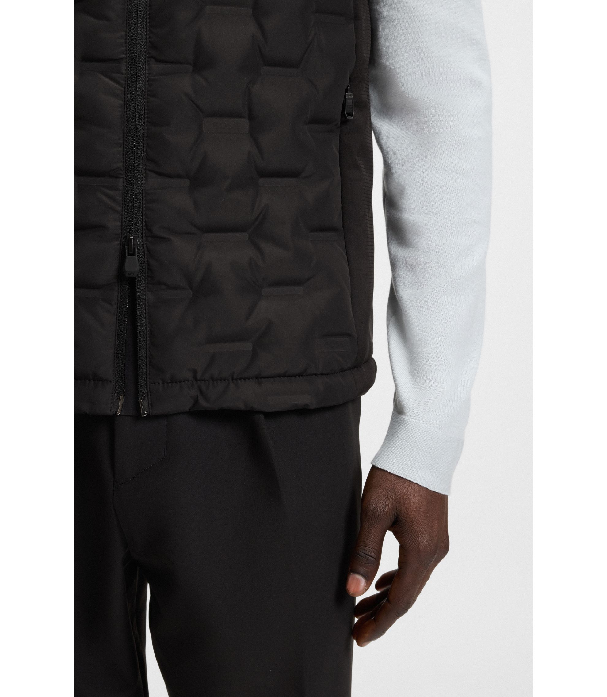 hbeu50541053_001_341?wid=1980&