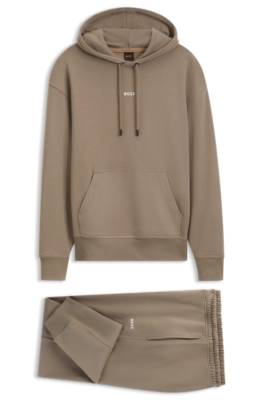Casual cotton tracksuit set with a minimalist logo 4
