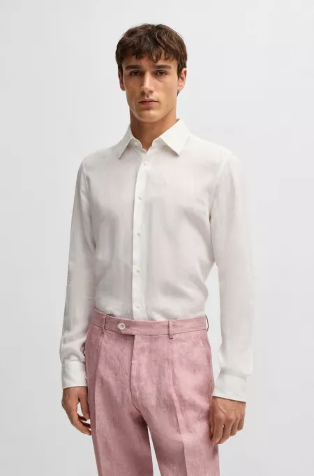 Slim-fit shirt in linen