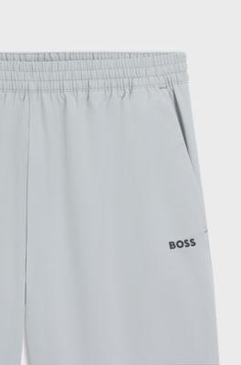 Moisture-wicking shorts with four-way stretch, Light Grey