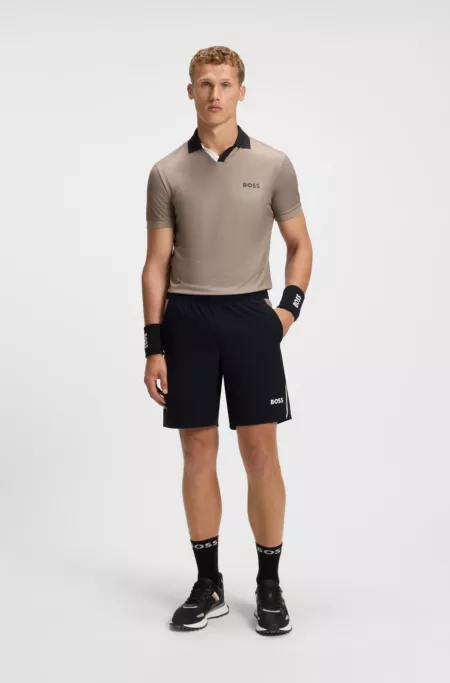 Active tennis shorts in stretch fabric with moisture management