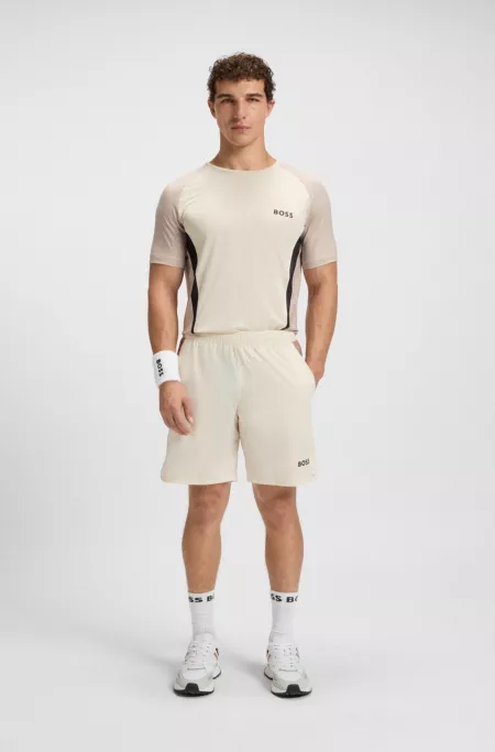 Active tennis shorts in stretch fabric with moisture management