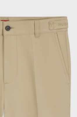 Chinos de ajuste slim em sarja de algod&atilde;o mercerizado, Beige