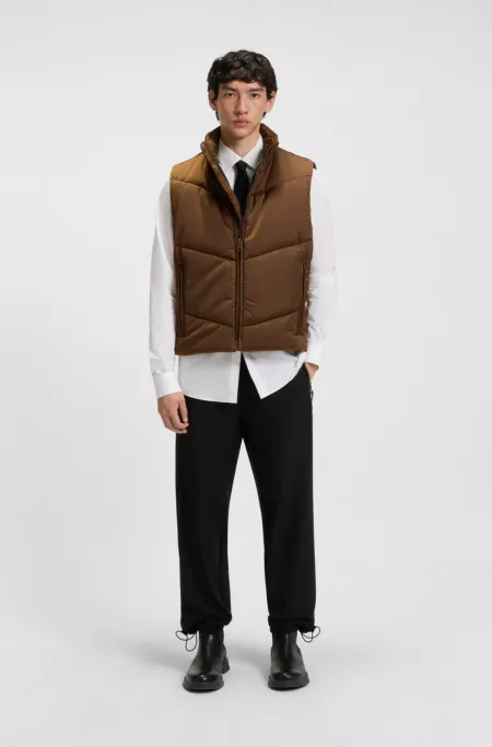 Water-repellent gilet in padded satin