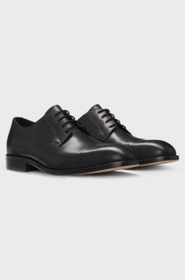 Cap-toe Derby shoes in leather, Black