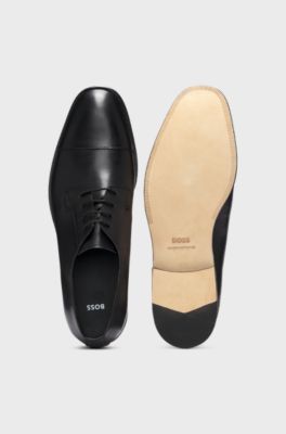 Cap-toe Derby shoes in leather, Black
