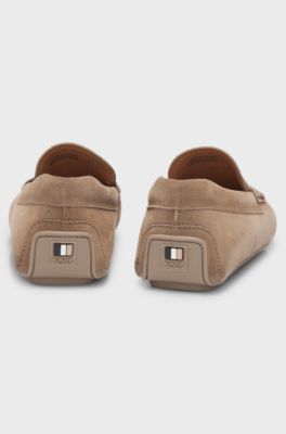 Mokassins aus Veloursleder mit Pennyloafer-Detail, Beige