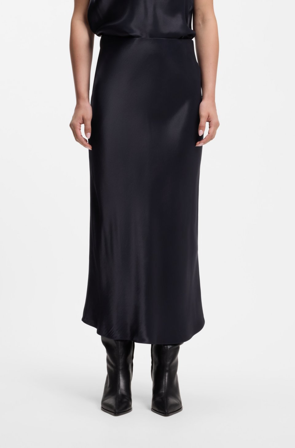 Midi-length A-line skirt in a shiny fabric