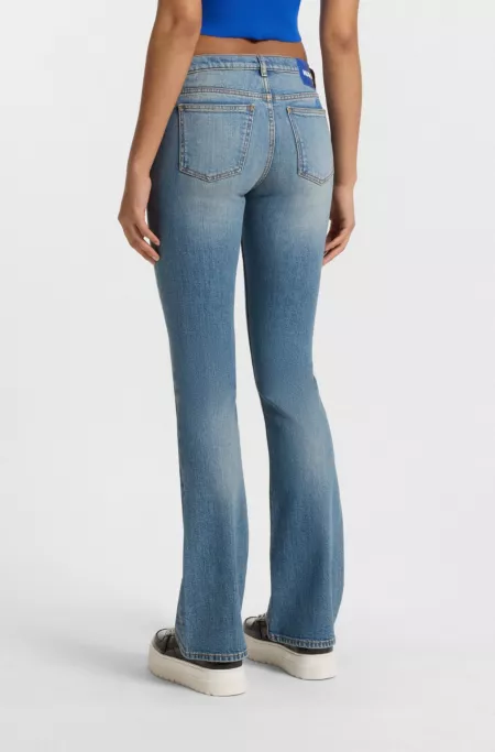 Jean Flared en denim stretch bleu confortable