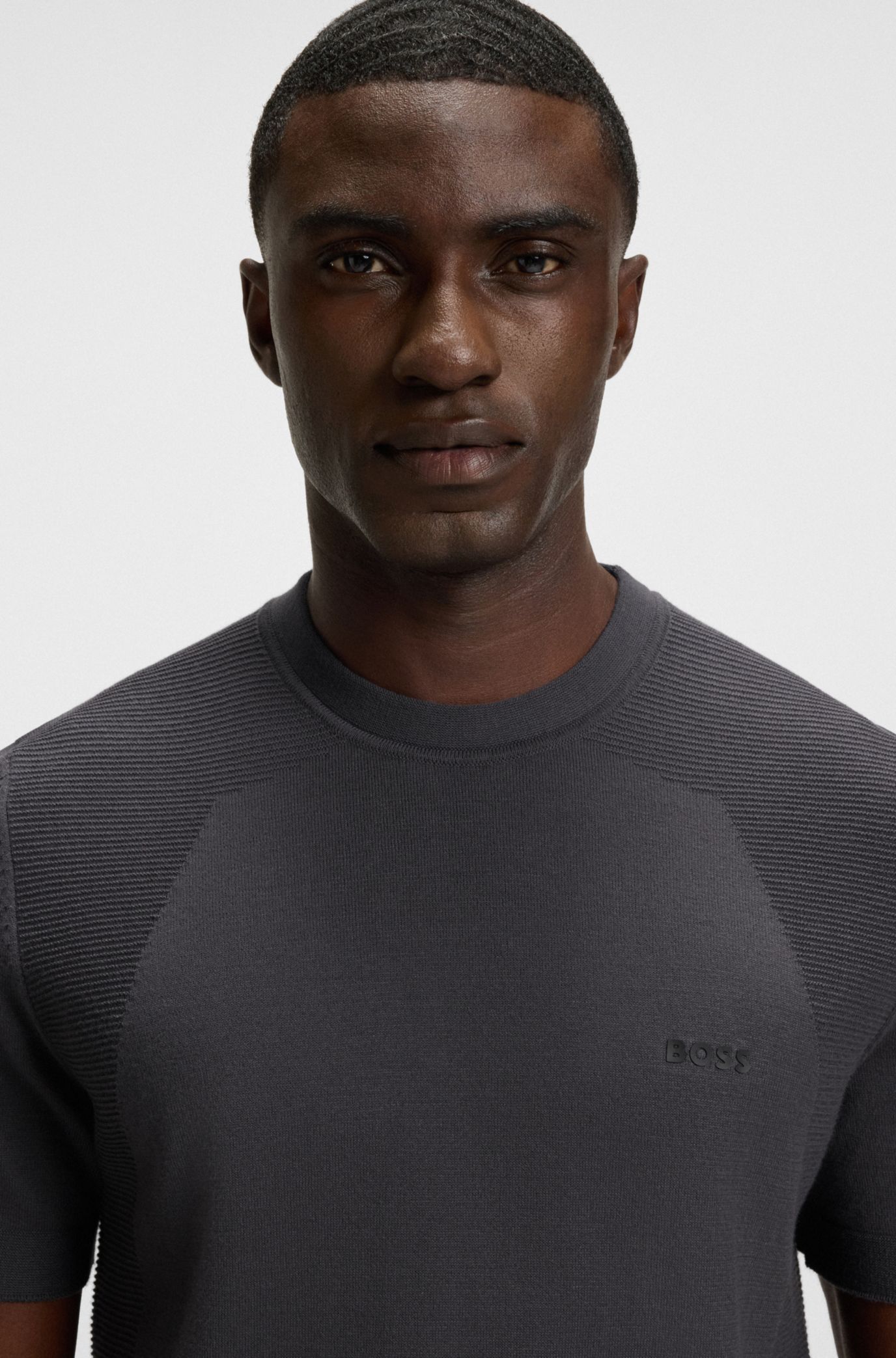 BOSS コットンブレンド レギュラーフィットTシャツ BOSS - サーモレギュレーション ニットTシャツ コットンブレンド