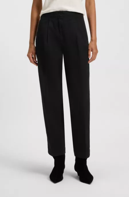 Barrel-fit chinos in stretch-cotton twill