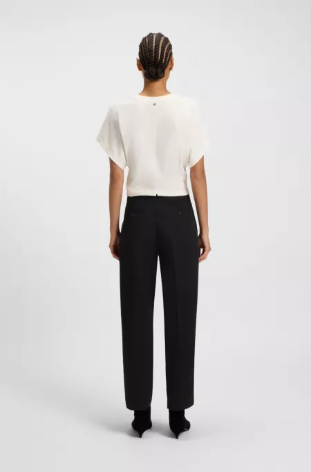 Barrel-fit chinos in stretch-cotton twill
