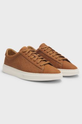 Baskets en nubuck &agrave; monogrammes emboss&eacute;s, Marron