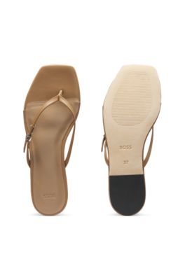 Leather toepost sandals with Double B monogram, Beige