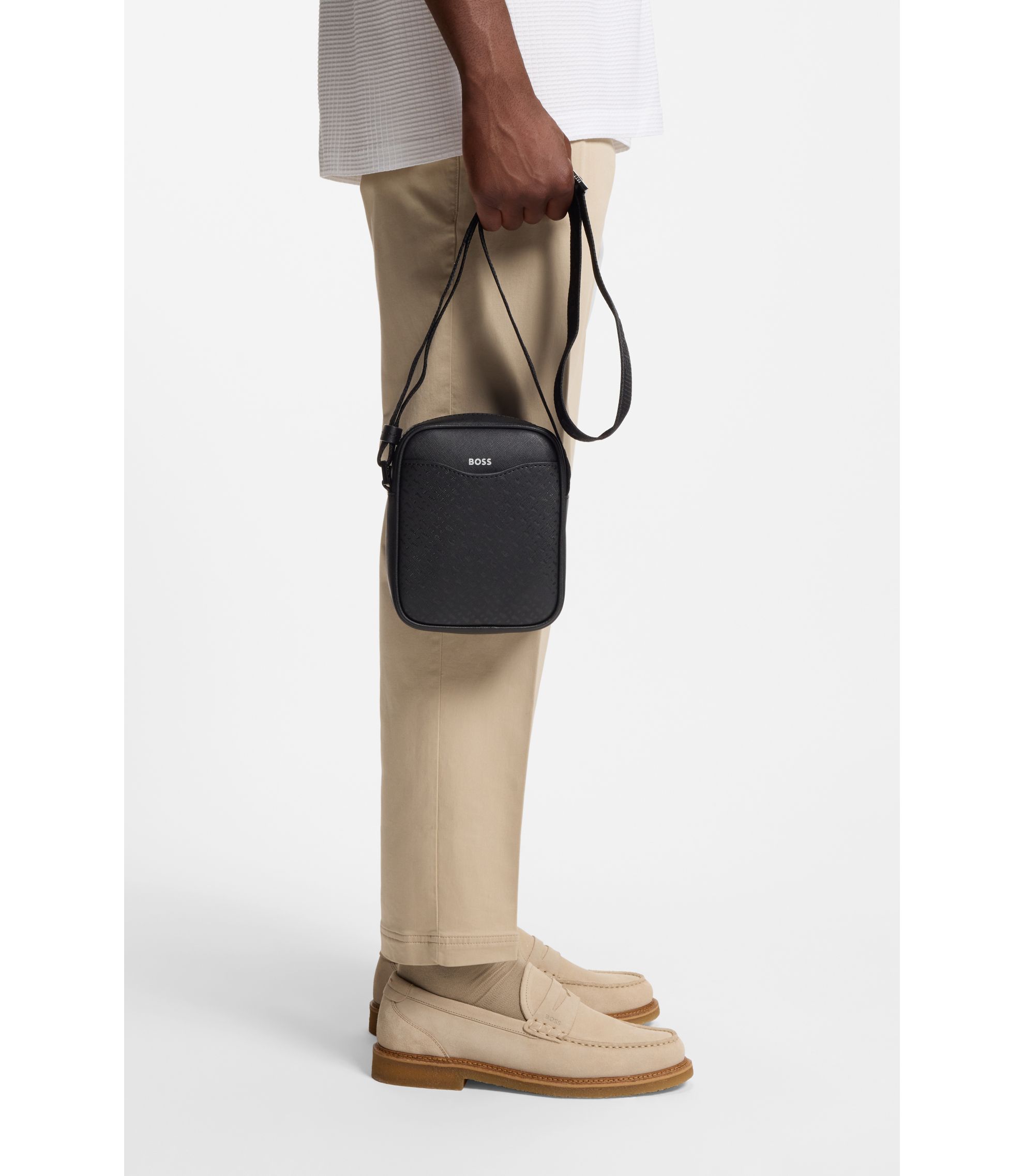 hbeu50542236_001_340?wid=1980&