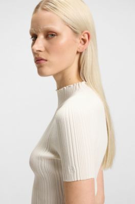 Irregular-rib sweater with mock neck, Natural