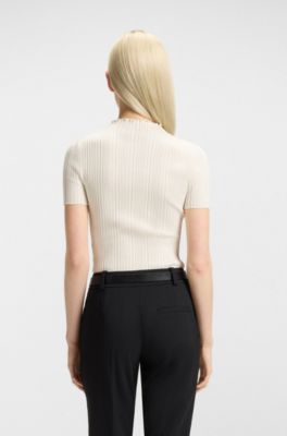 Pull &agrave; col montant et c&ocirc;tes irr&eacute;guli&egrave;res, Naturel