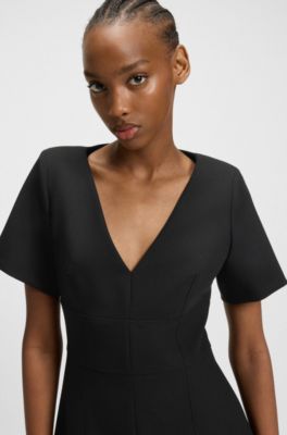 Vestido con escote en pico y hombreras desmontables, Negro