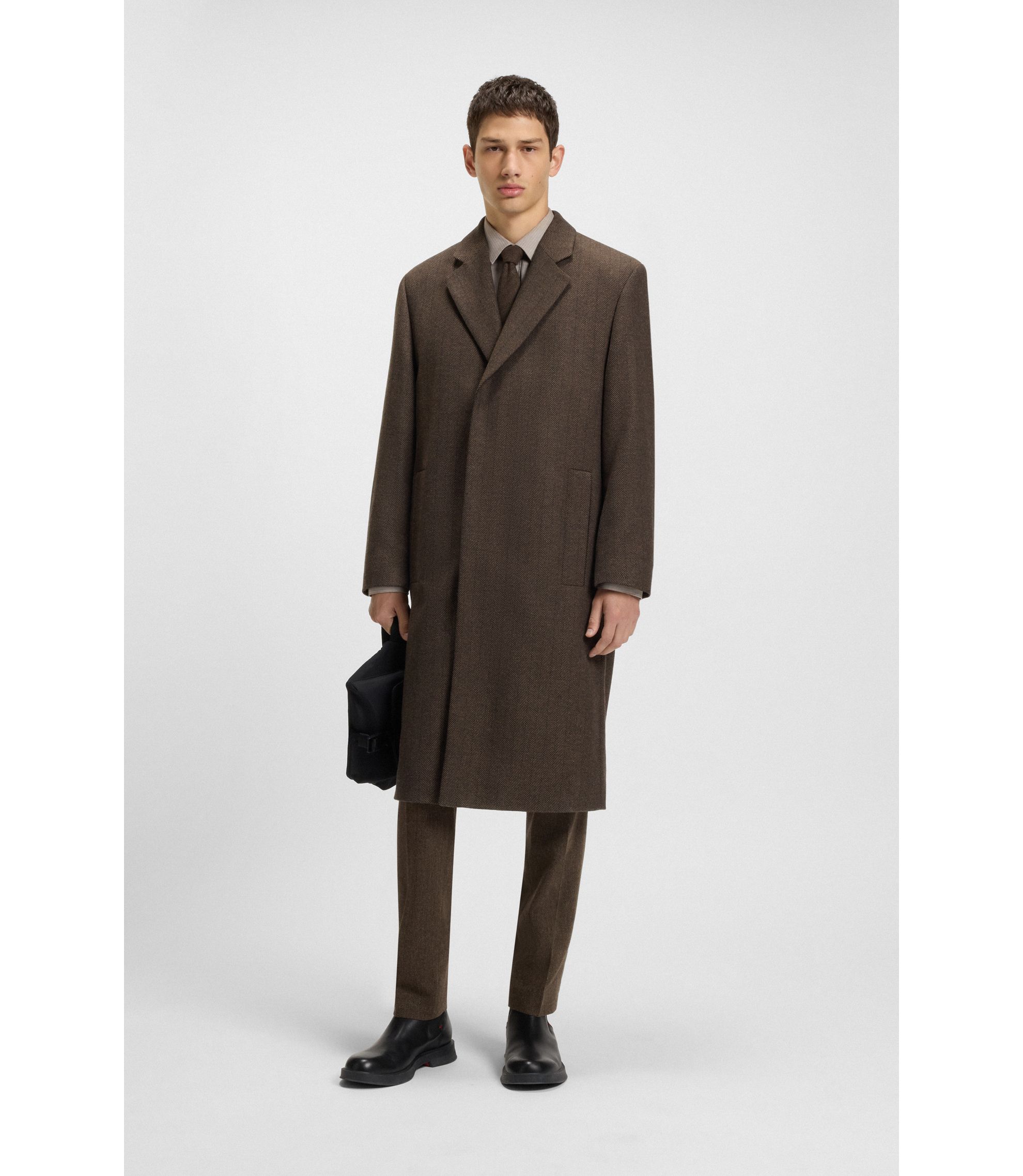 Regular-Fit Mantel mit verdecktem Verschluss
