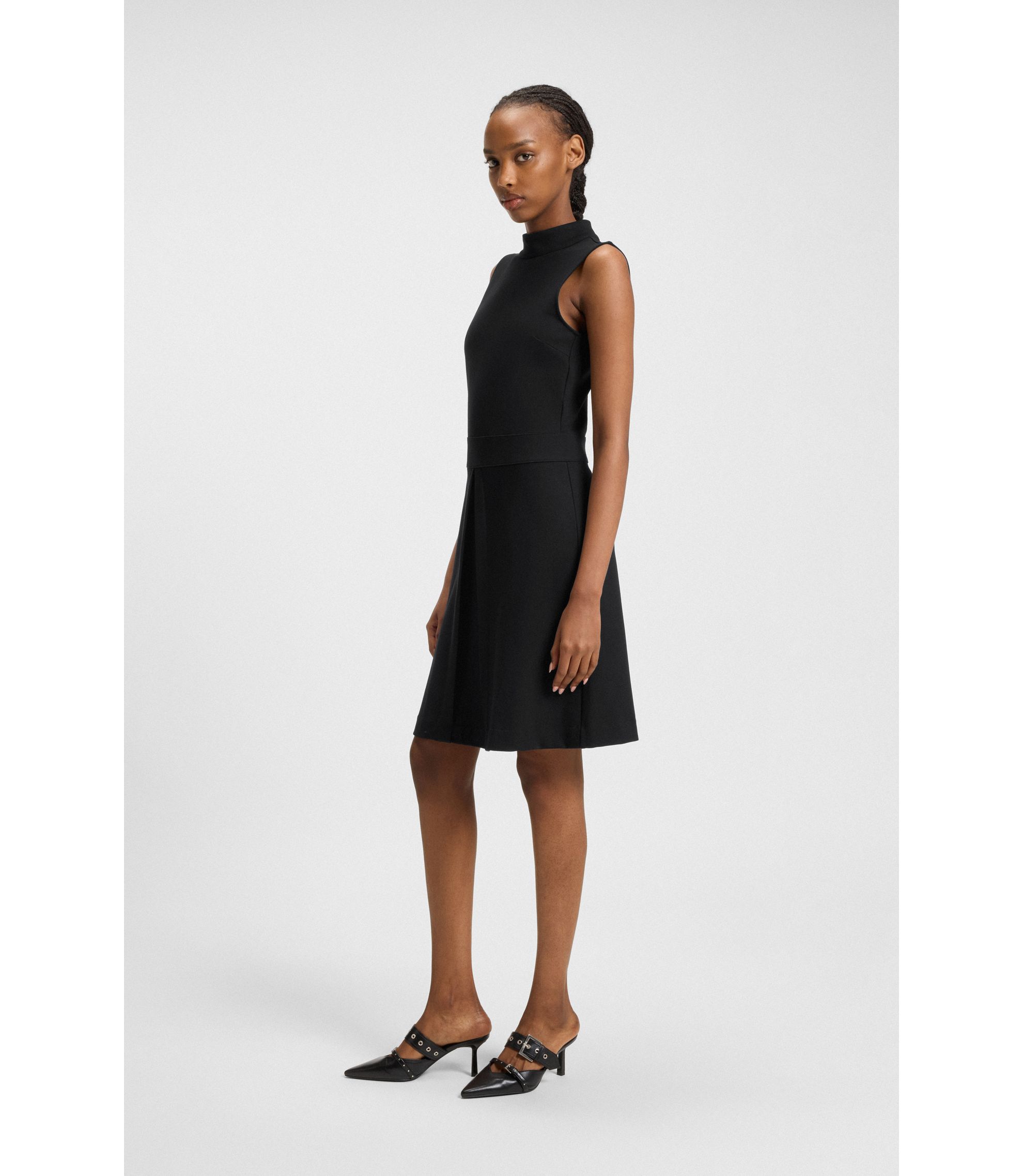 Robe Fourreau Noire Sans Manches Hugo Boss Dapaly - Taille US 4 (IT 40), Neuf Avec étiquettes, Idéale Soirée Ou Bureau Chic