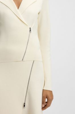 Knitted blazer with asymmetric front zip, White