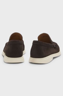 Ruskindsloafers med pr&aelig;get logo, M&oslash;rkebrun