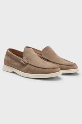 Mocassini in pelle scamosciata con logo goffrato, Beige