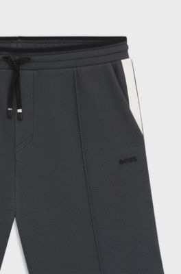 Relaxed-fit shorts in quilted jacquard, Dark Grey