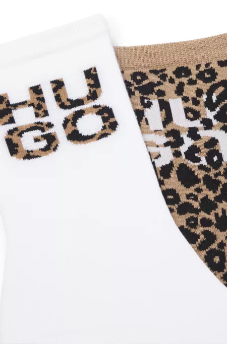 Two-pack of regular-length socks with leopard details