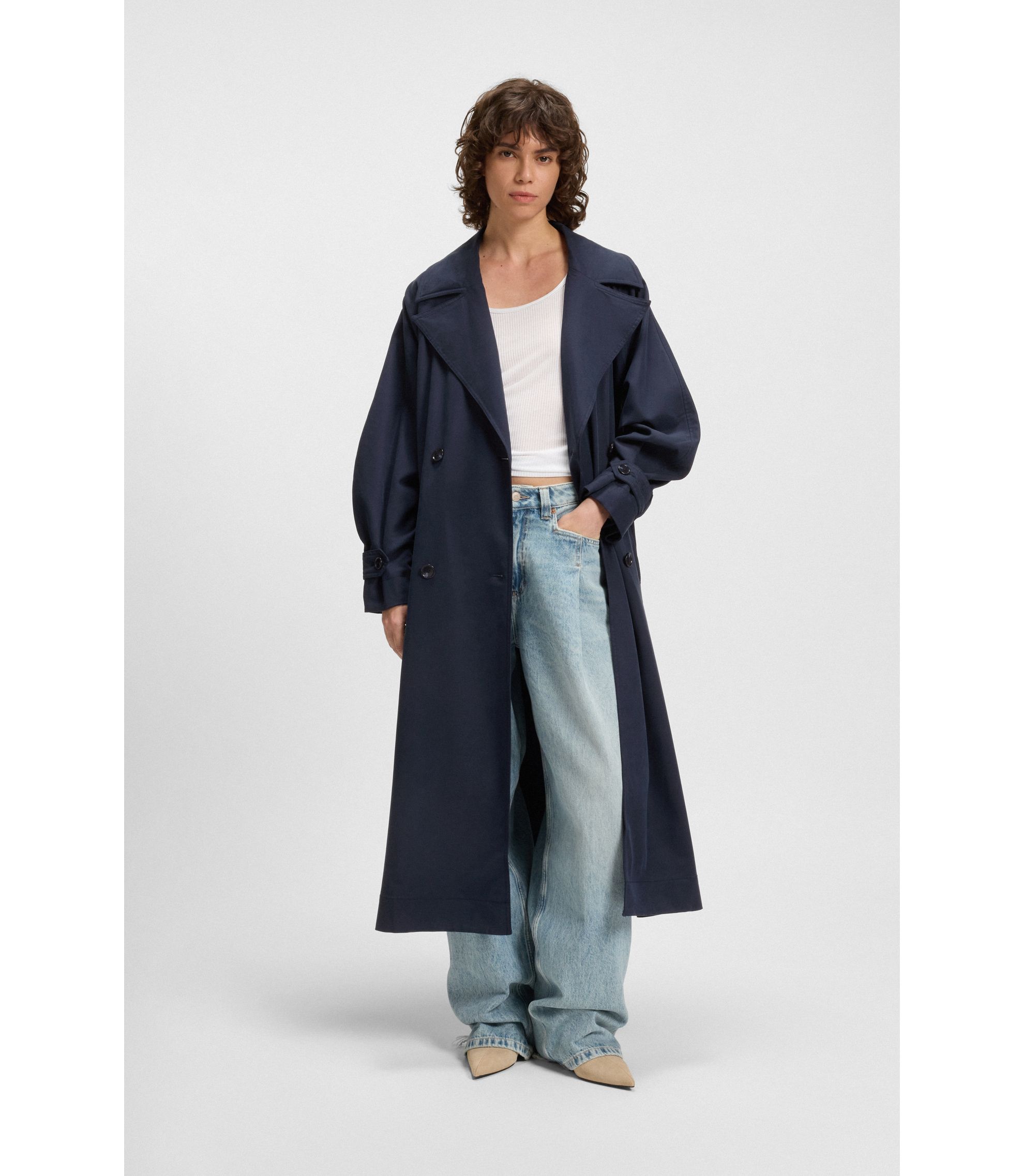 Trenchcoat aus angerautem Gewebe mit Logo-Stickerei