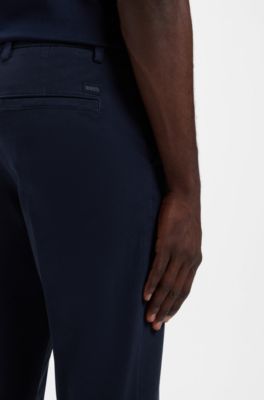 Slim fit-byxor i strukturerad bomull med stretch, M&ouml;rkbl&aring;