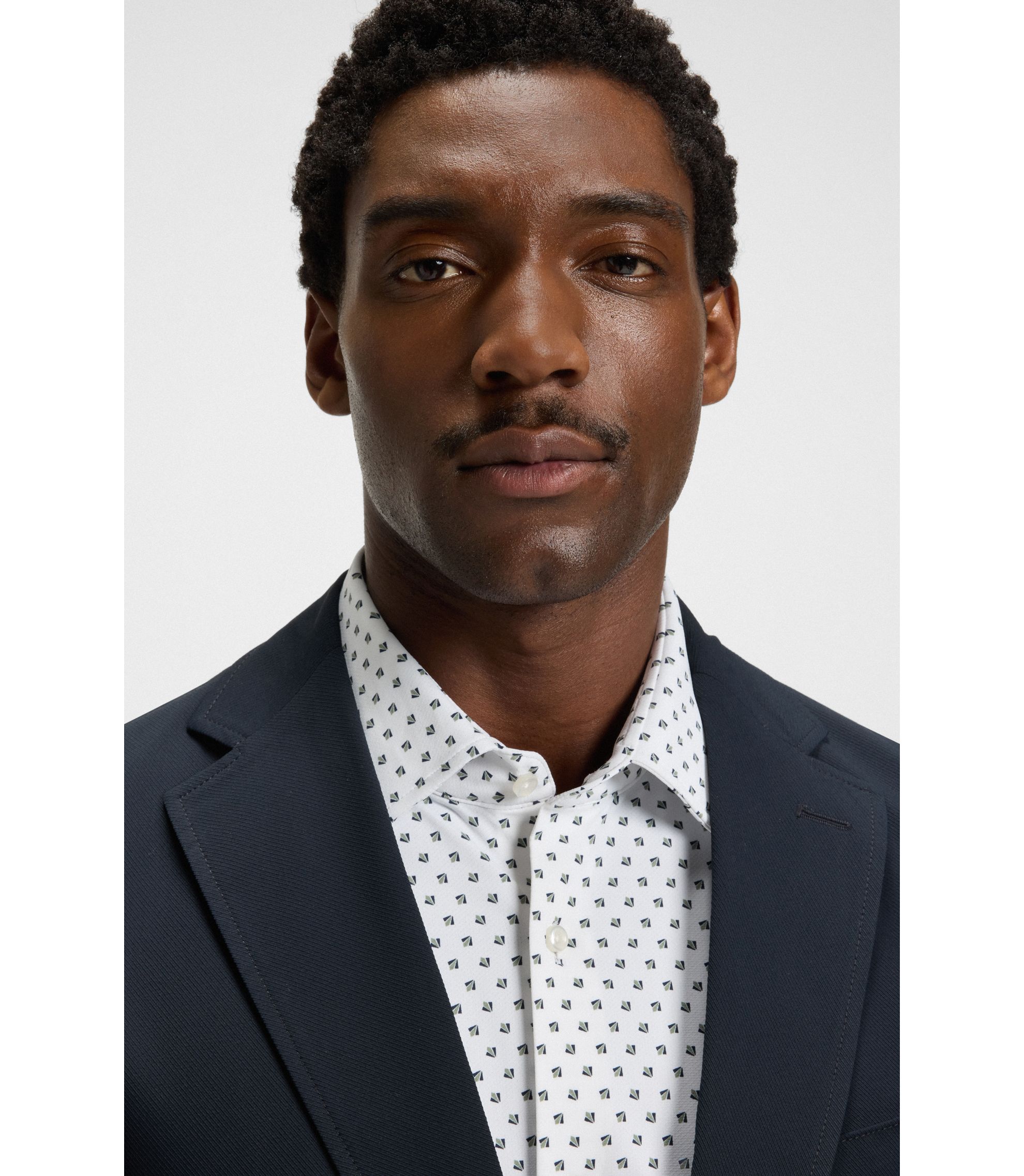 BOSSオーダー品 BOSS - パッカブル スリムフィットブレザー はっ水ストレッチ