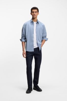 Chemise Regular en coton stretch fa&ccedil;onn&eacute;, bleu clair