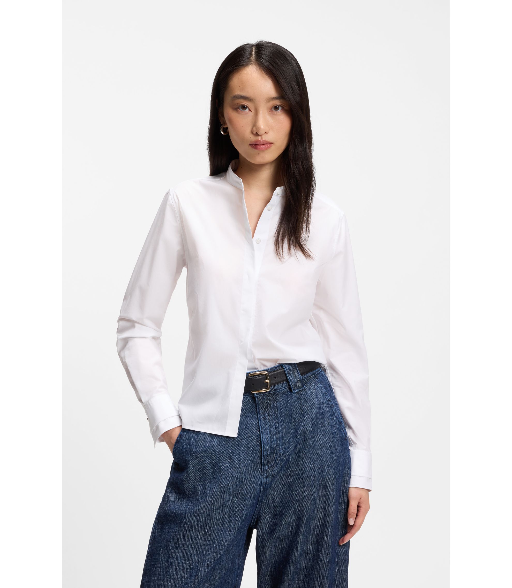 Regular-Fit Bluse aus Baumwoll-Popeline mit verdeckter Knopfleiste