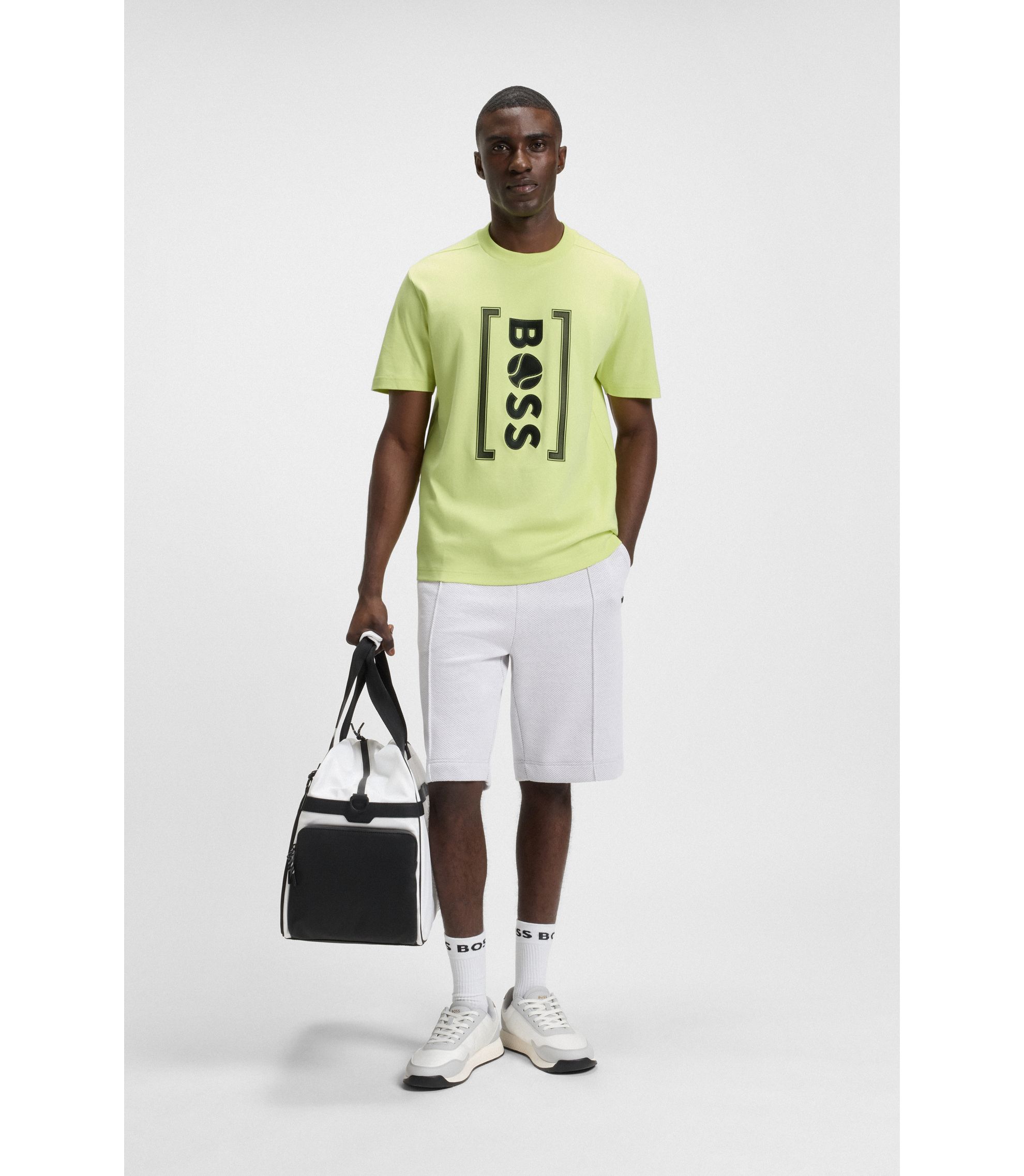 hbeu50543905_337_300?wid=1980&