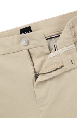 Slim-Fit Shorts aus strukturierter Stretch-Baumwolle, Hellbeige