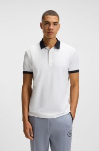 Polo Regular en piqué stretch de coton mélangé aux propriétés d’évacuation de l’humidité, Blanc